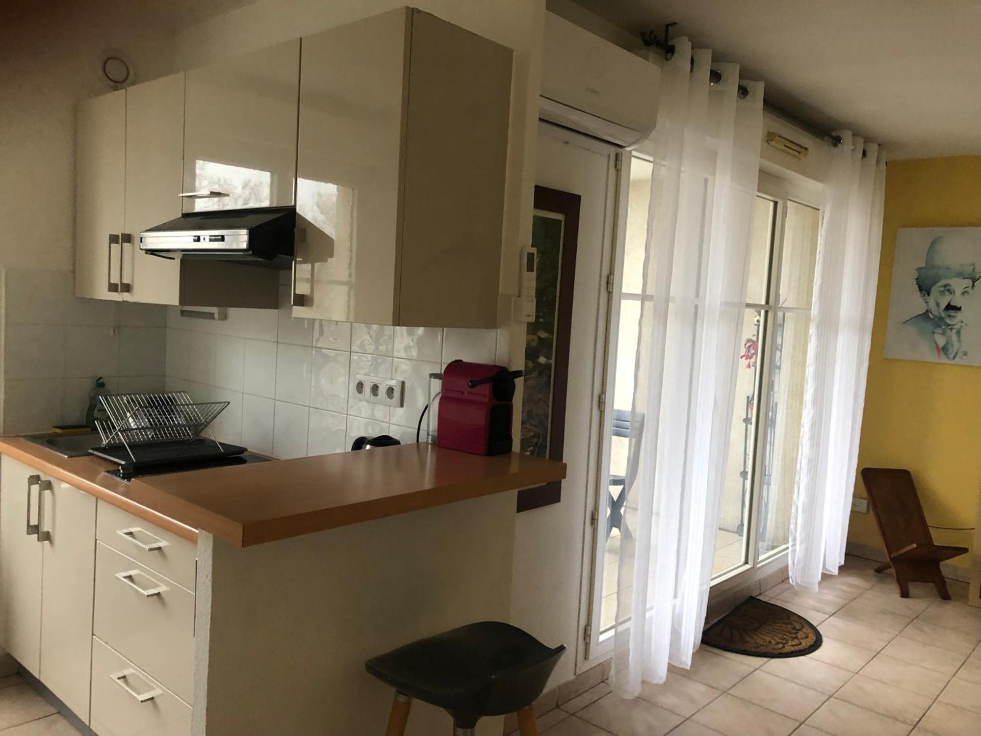 Appartement LUMINEUX avec vue , proche CENTRE historique à Montpellier Extérieur photo
