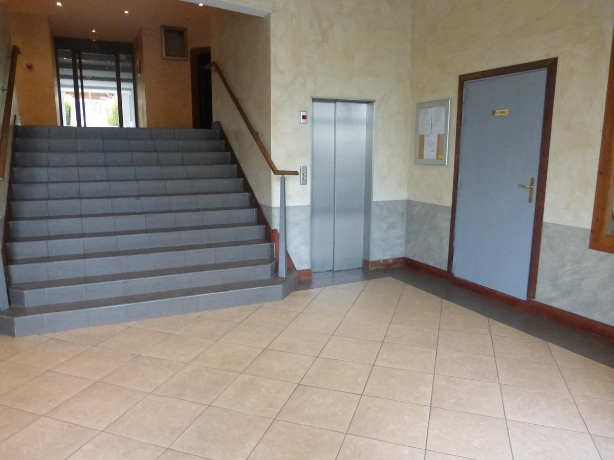 Appartement LUMINEUX avec vue , proche CENTRE historique à Montpellier Extérieur photo